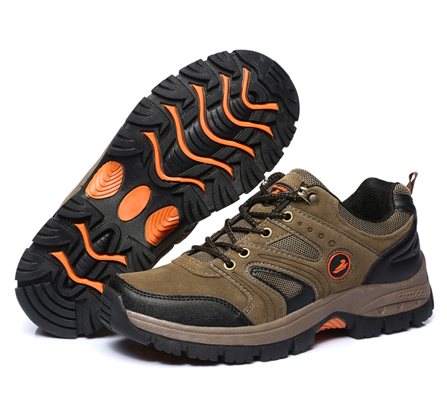 Hiking Shoes 135