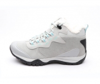 Hiking Shoes - Women and men hiking boots