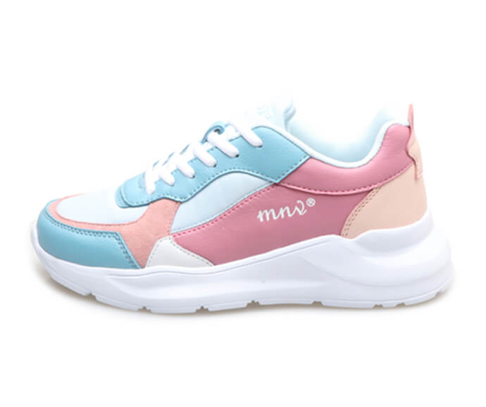 custom sports shoes